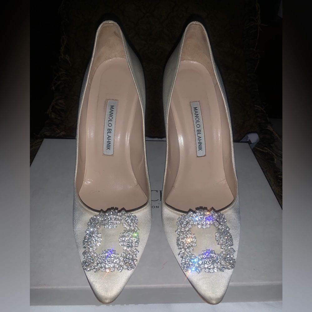 Manolo blahnik hangisi